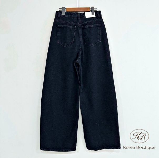 Fw370 秋季 繭型炭黑牛仔褲 