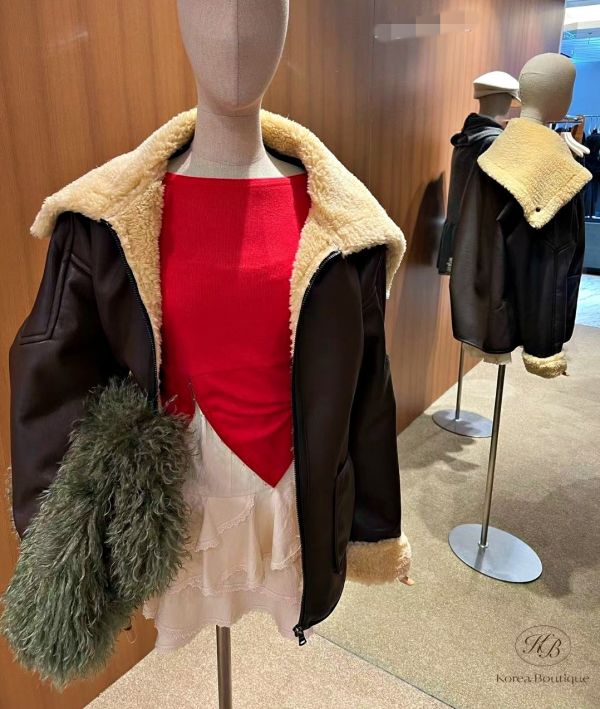 Fw377 秋季 下擺設計好好看的上衣 