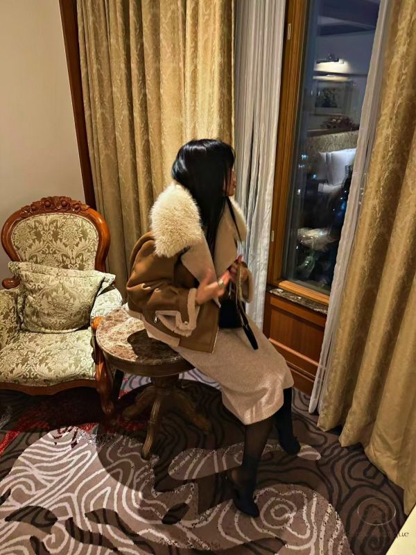 FWKR113 冬季 闆娘自留毛毛皮草皮衣外套 