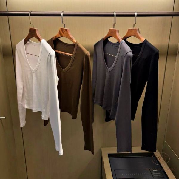 Fw449 冬季 深v款上衣 可內搭也可單穿 