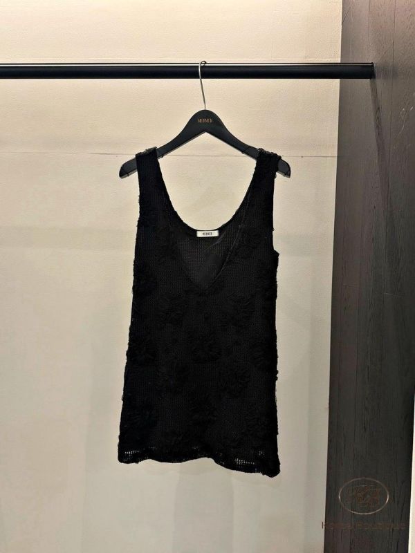 SS419 春季 刺繡花圖案鏤空長版背心 