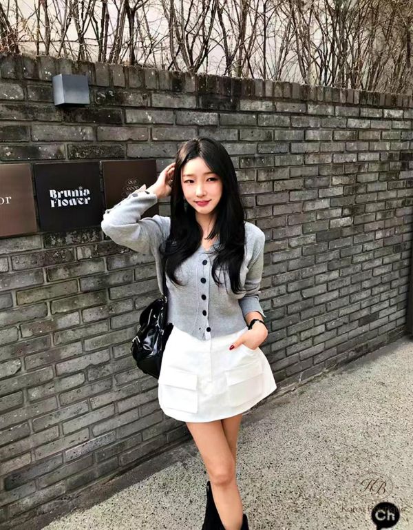 SS259 春季 大排扣針織外套 