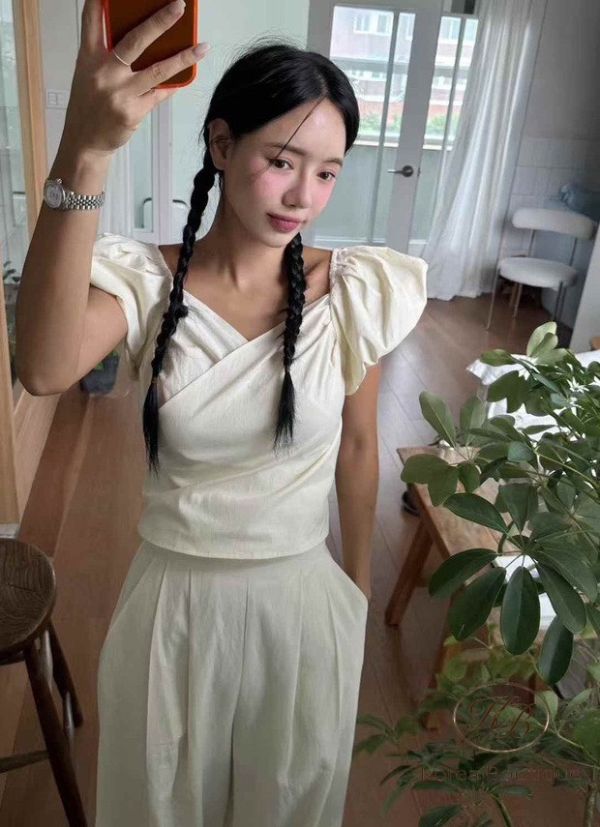 Sv23 夏裝 澎澎袖上衣 