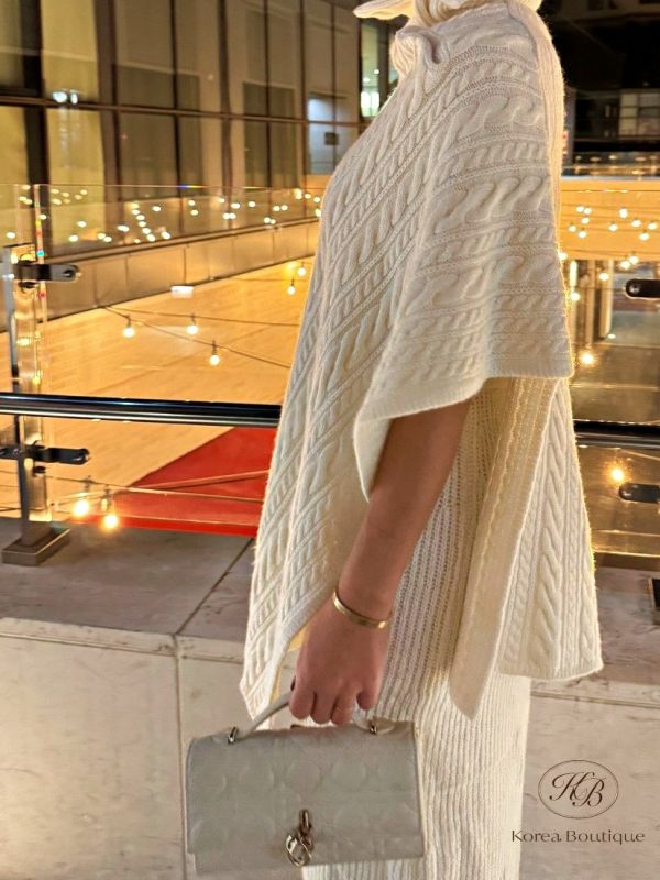 FWKR53 冬季 高領披肩 