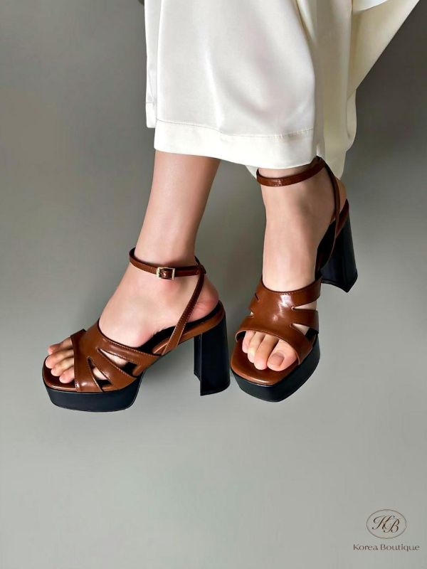 SS215 春季 好美的涼鞋高跟鞋 跟11公分 