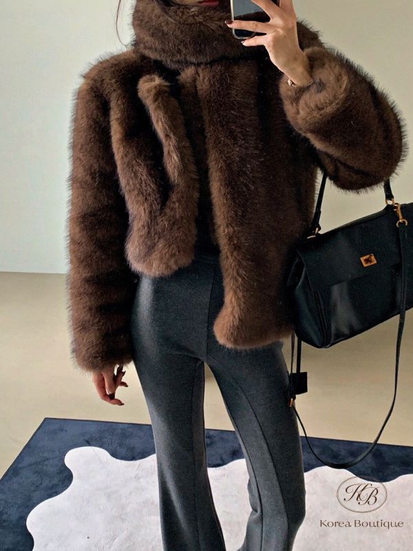 FWKR114N 冬季 短版皮草大衣 