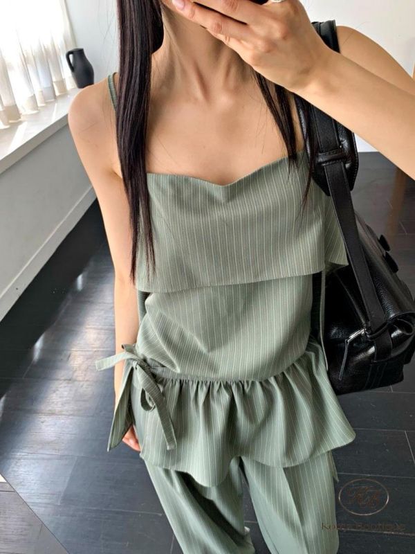 SS470 春季 前後都可穿的綁帶蝴蝶結背心褲裝 