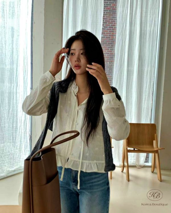 Fw233 秋季 刺繡圖案浪漫波浪下擺上衣 