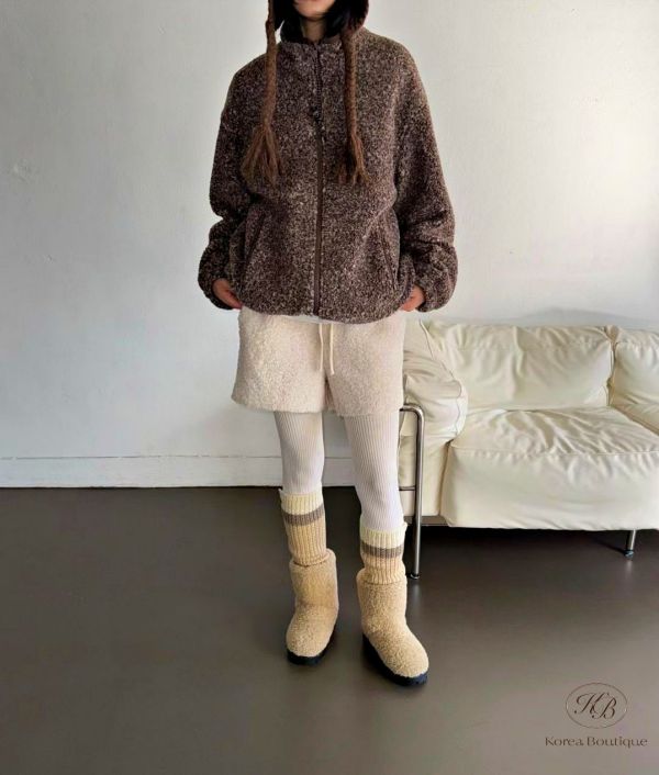 Fw503 冬季 穿起來不會臃腫的毛毛短褲 