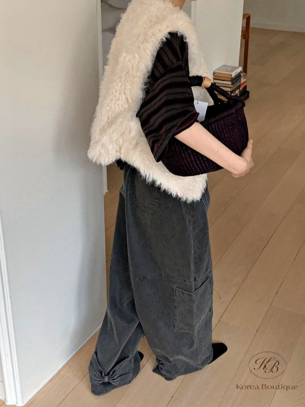 FWKR50 冬季 雪白毛毛背心 穿上去立馬可愛加分 