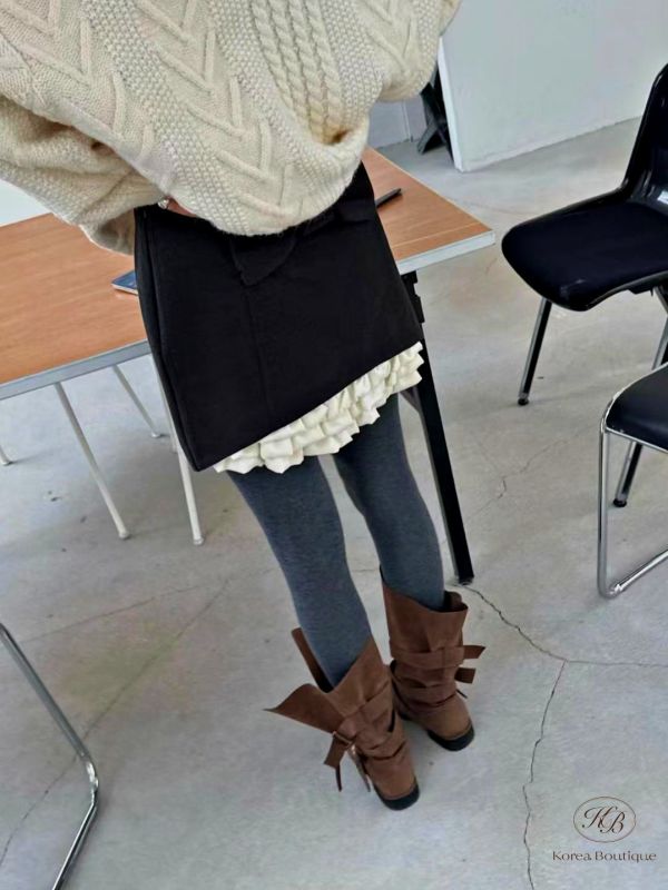 FWKR46 冬季 很有小心機的短裙 