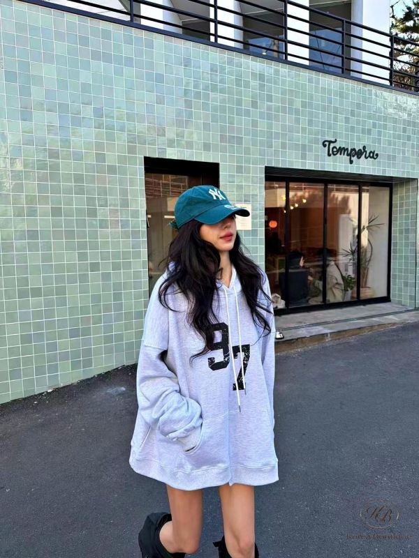 SS256 春季 長版數字大學衛衣 