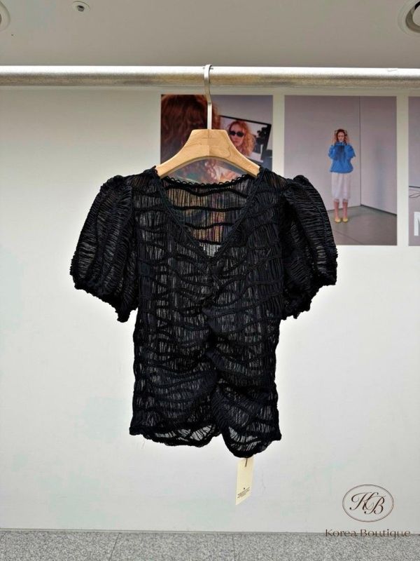 SS299 春季 很美的皺摺透膚上衣 