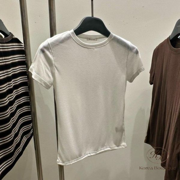 SS235 春季 稍微合身的上衣 