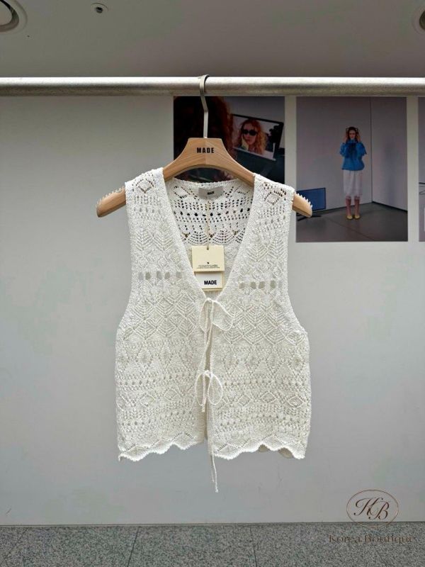 SS360 春季 好好看的簍空針織背心 