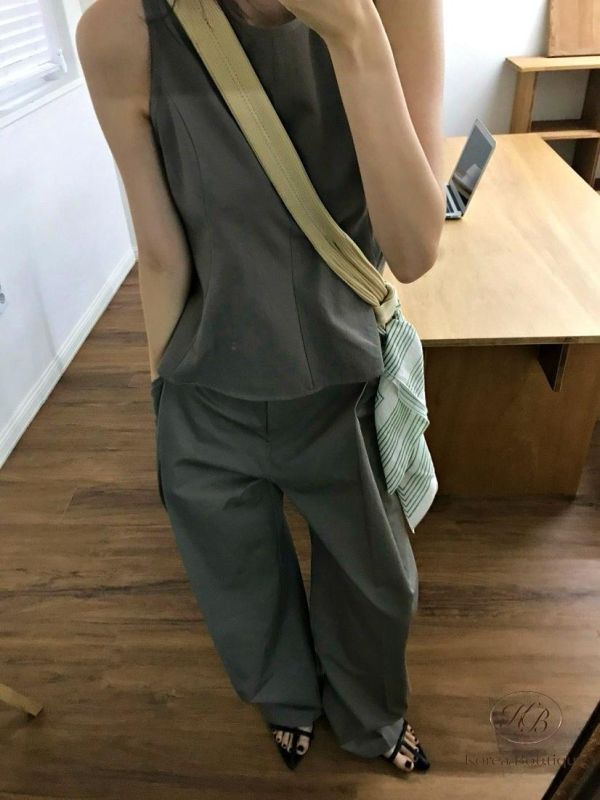 SS497 春季 質感很美的魚尾背心套裝 