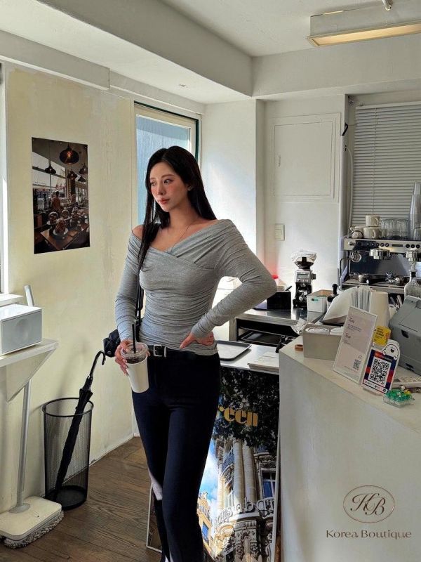 SS118 春季 彈性棉v領上衣 