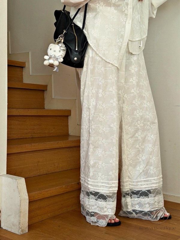 SS308 春季 重工的蕾絲雕花褲 