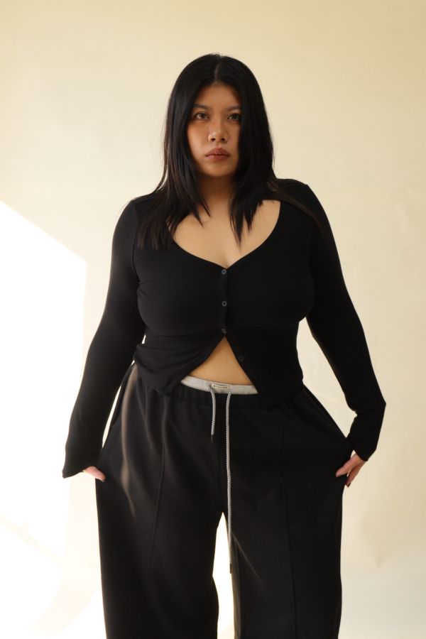 V領羅紋開釦上衣(黑) 