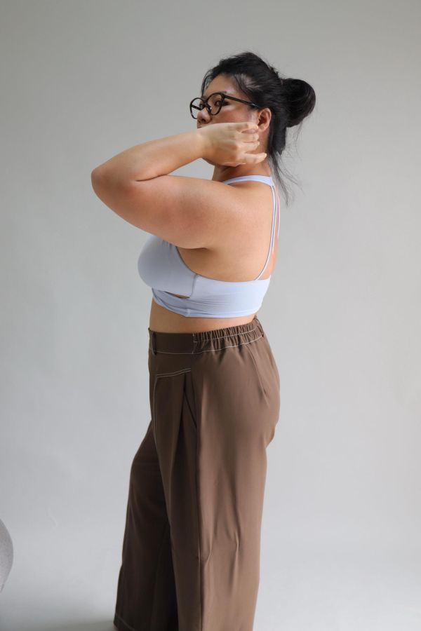 美胸交叉固定杯運動內衣 