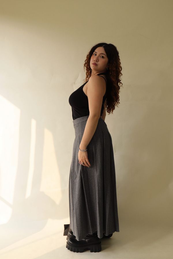 【EASE】高級感亞麻灰重工西裝百摺裙 