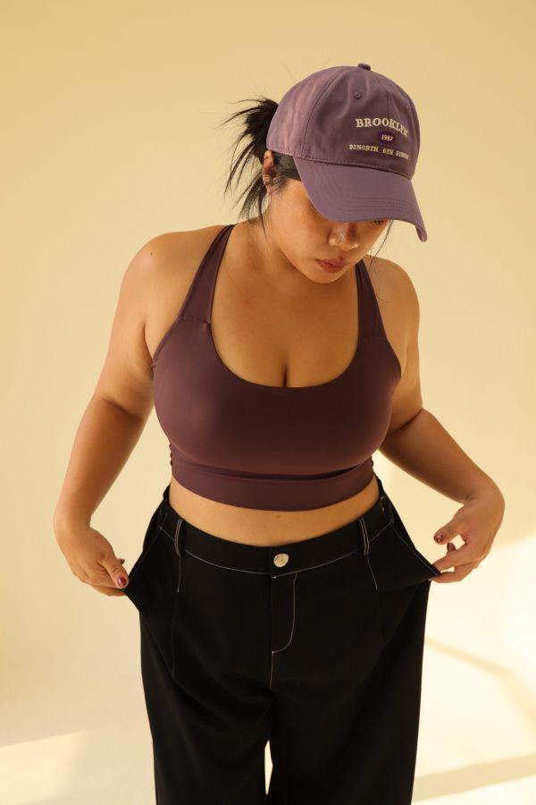 【門市試穿品】寬肩無勒感扭結美背運動內衣 