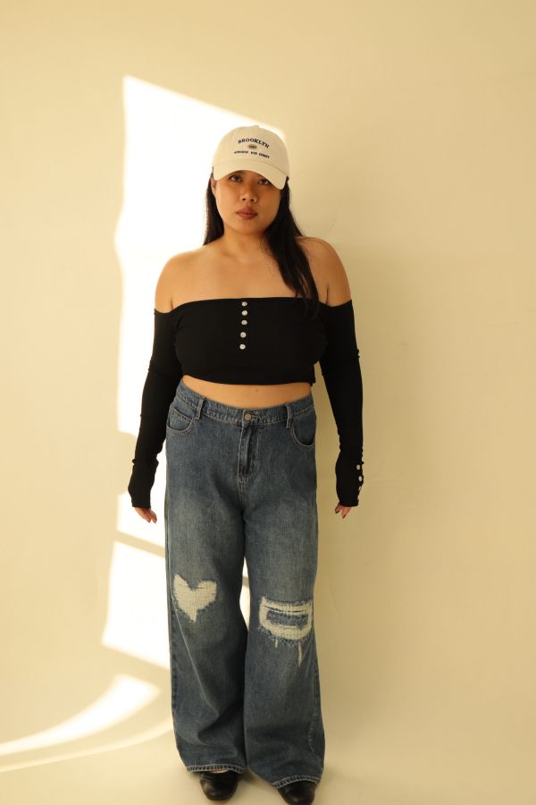 【EASE】愛心刷破牛仔寬褲 