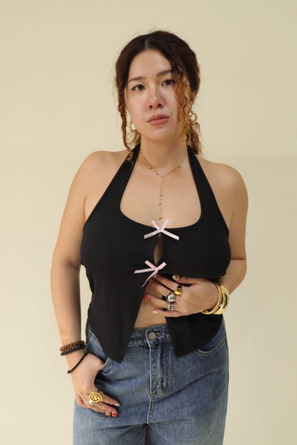 俏皮蝴蝶結掛脖背心 