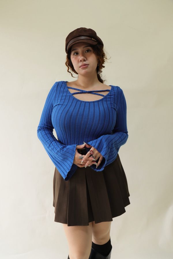 U領交叉針織合身上衣 