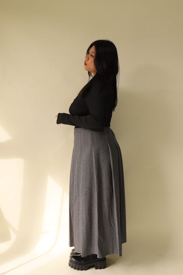 【EASE】高級感亞麻灰重工西裝百摺裙 