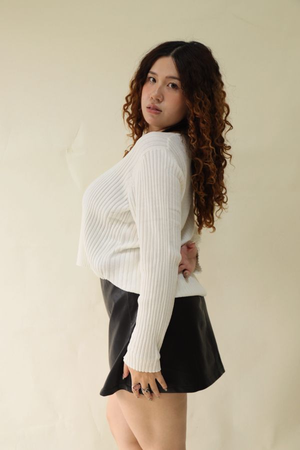 假兩件針織上衣 