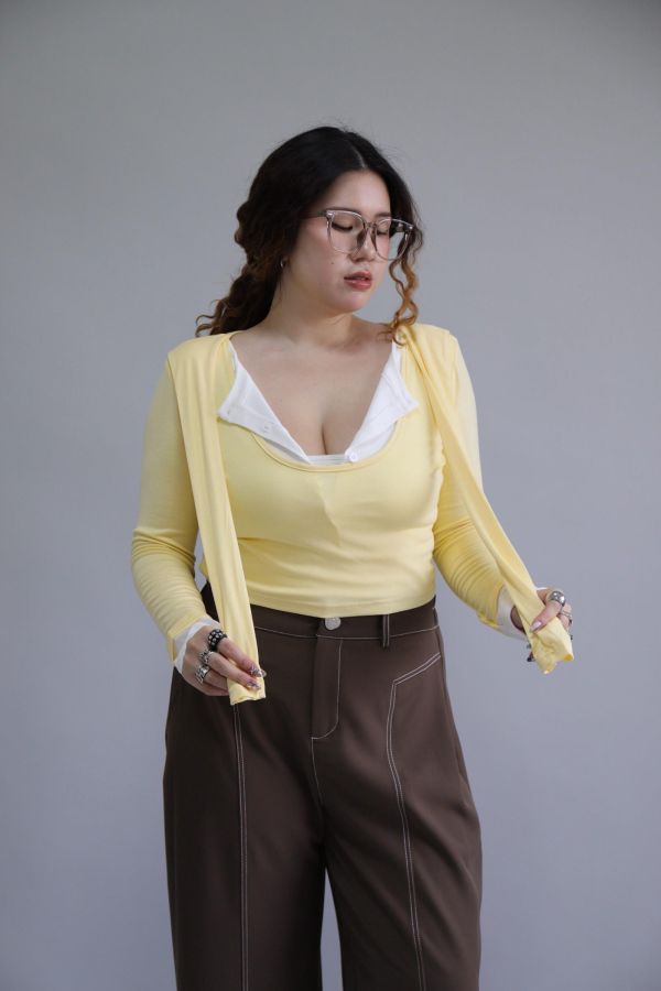 拼接撞色假兩件上衣-奶油黃 