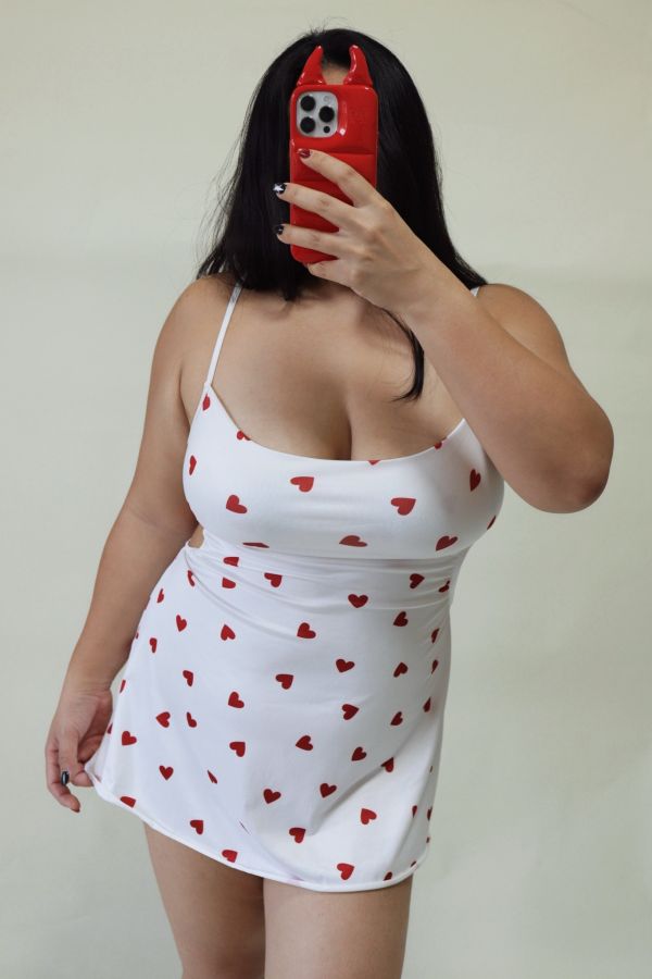 超神版型愛心睡裙 