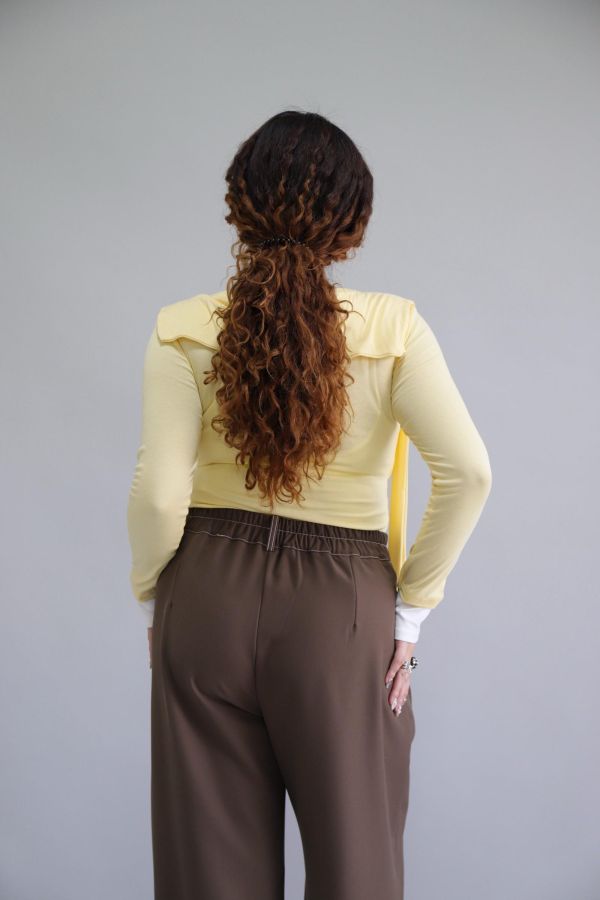 拼接撞色假兩件上衣-奶油黃 