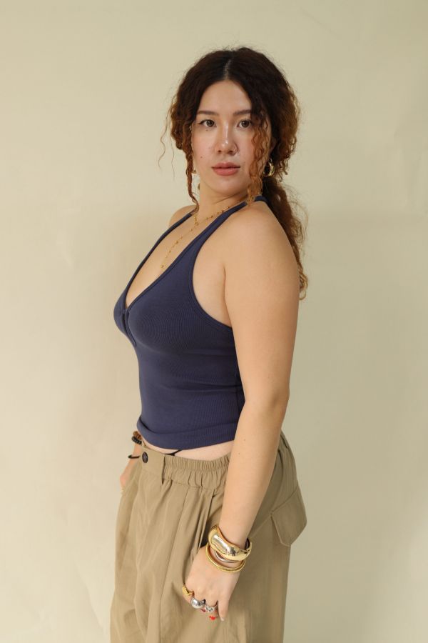 大鏤空掛脖彈力背心(藍) 