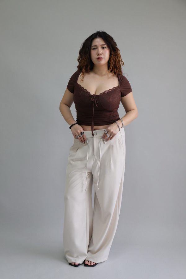 【EASE】夏天必備空氣感簡約寬褲-杏 