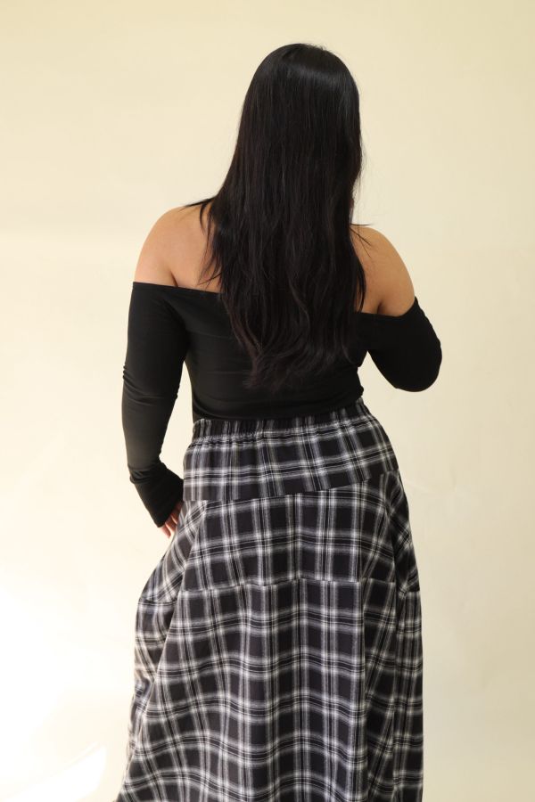 假排釦辣妹平口上衣 