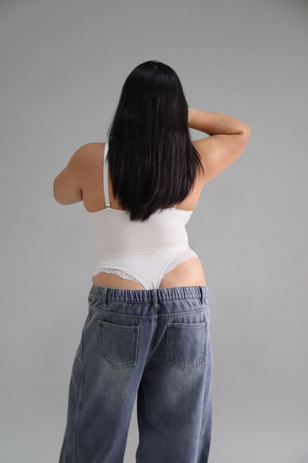 收肉蕾絲BODYSUIT 