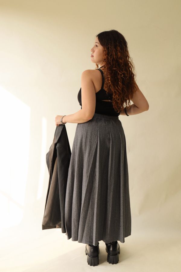 【EASE】高級感亞麻灰重工西裝百摺裙 