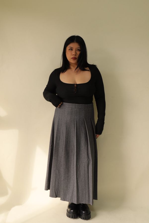 【EASE】高級感亞麻灰重工西裝百摺裙 