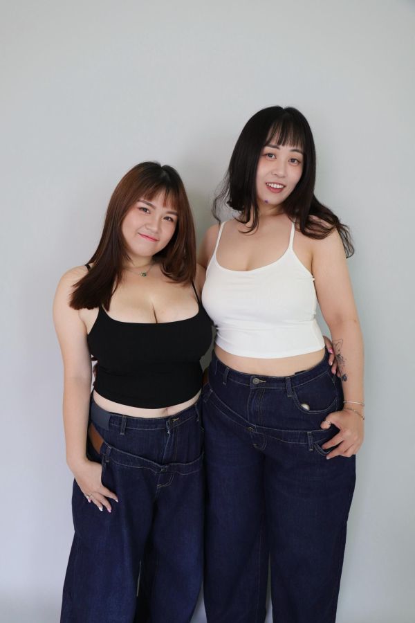 【呼吸杯】U領露背短版BRATOP 