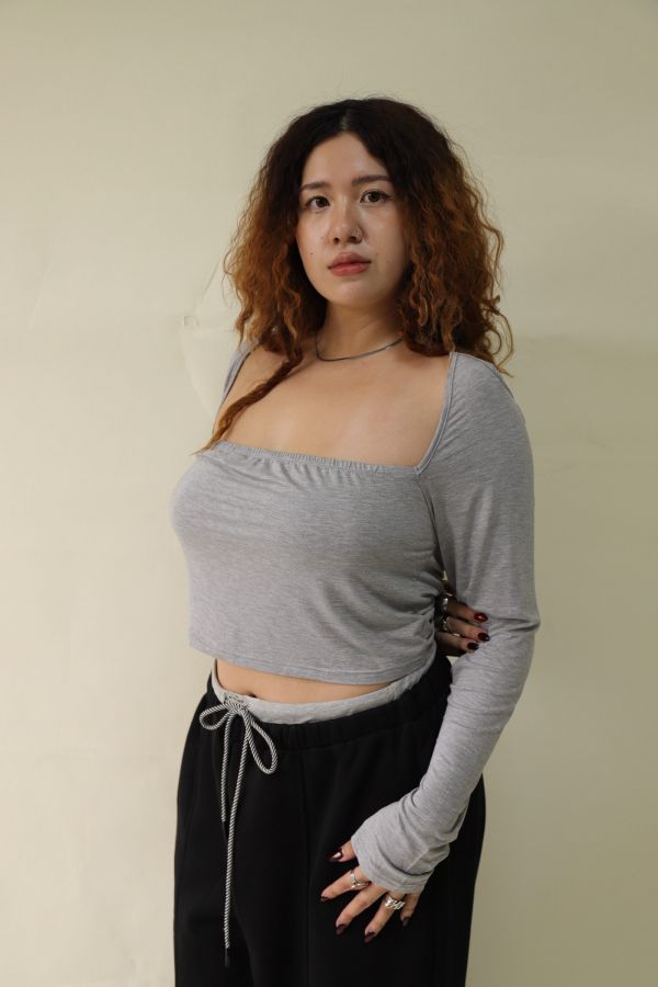 直角肩平口短版上衣(灰) 