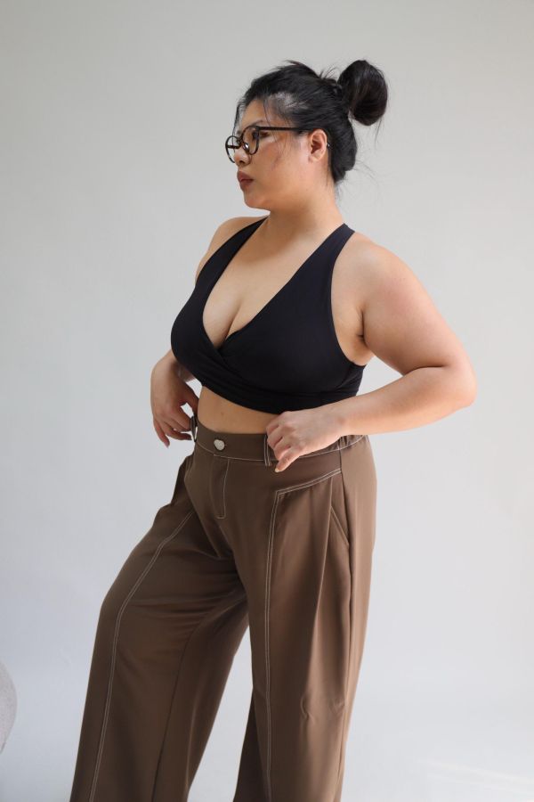 美胸交叉固定杯運動內衣 