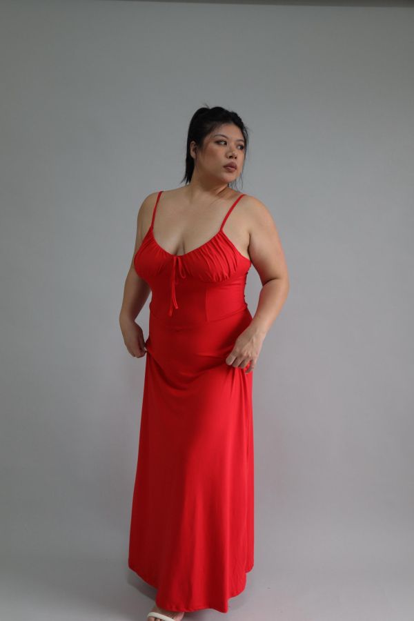 浪漫收腰細肩帶洋裝 