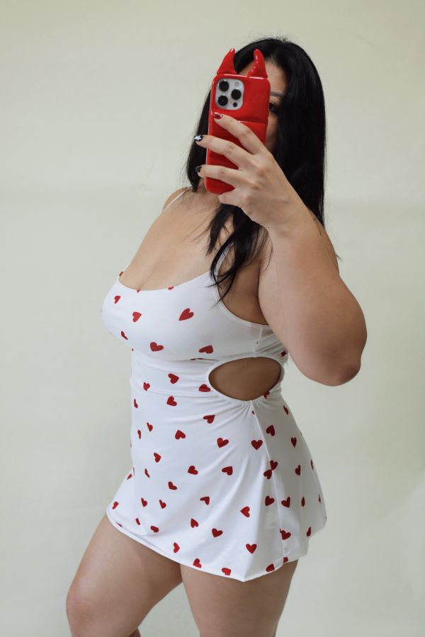 超神版型愛心睡裙 