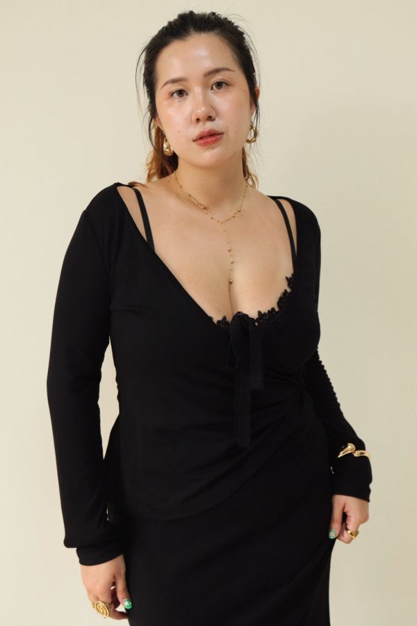黑酷辣妹兩穿純慾綁帶上衣 