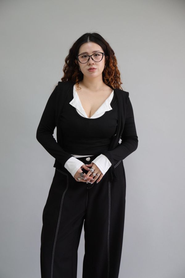 拼接撞色假兩件上衣-黑 