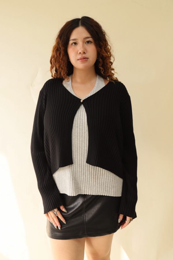 假兩件針織上衣 