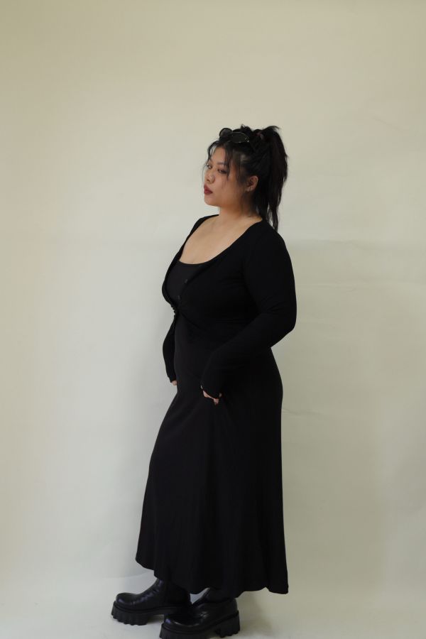 【 EASE 】仿羊絨細肩精緻洋裝(黑) 