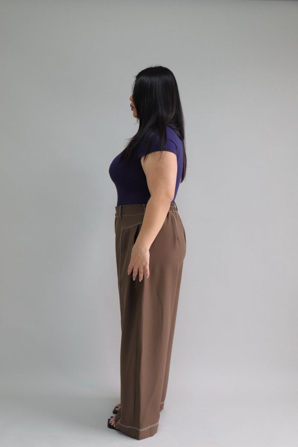 【EASE】肉肚友善長腿明線寬褲-咖 